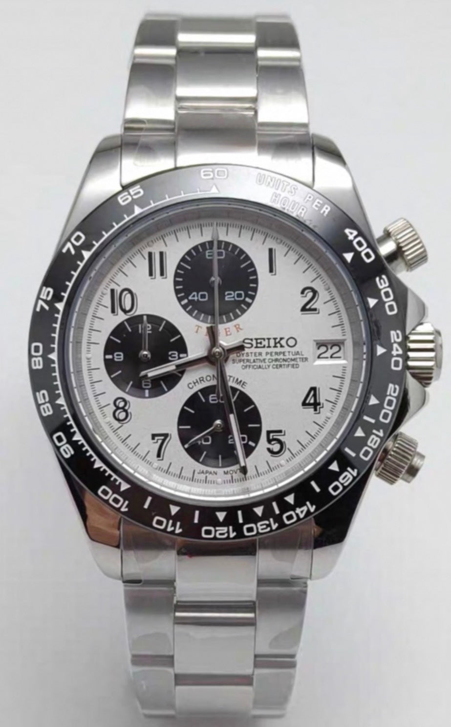 Seiko Daytona Mod ‘Alternative Panda Dial’ 40