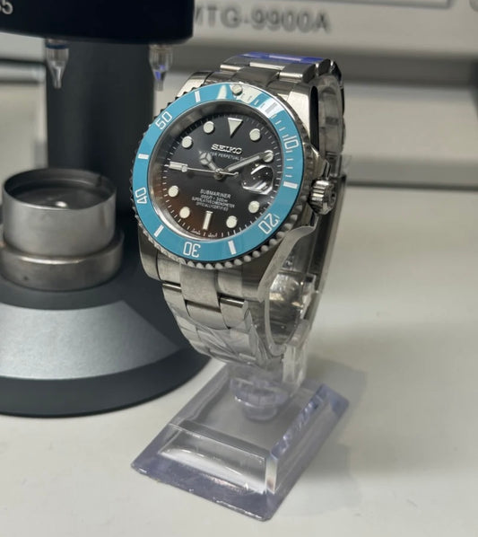 Seiko Submariner Mod ‘Steel/Sky Blue Bezel’ 40