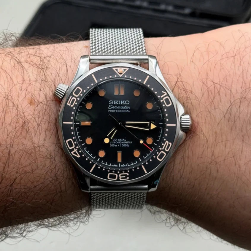Seiko ‘Seamaster’ Mod James Bond Milanese Steel Strap 42