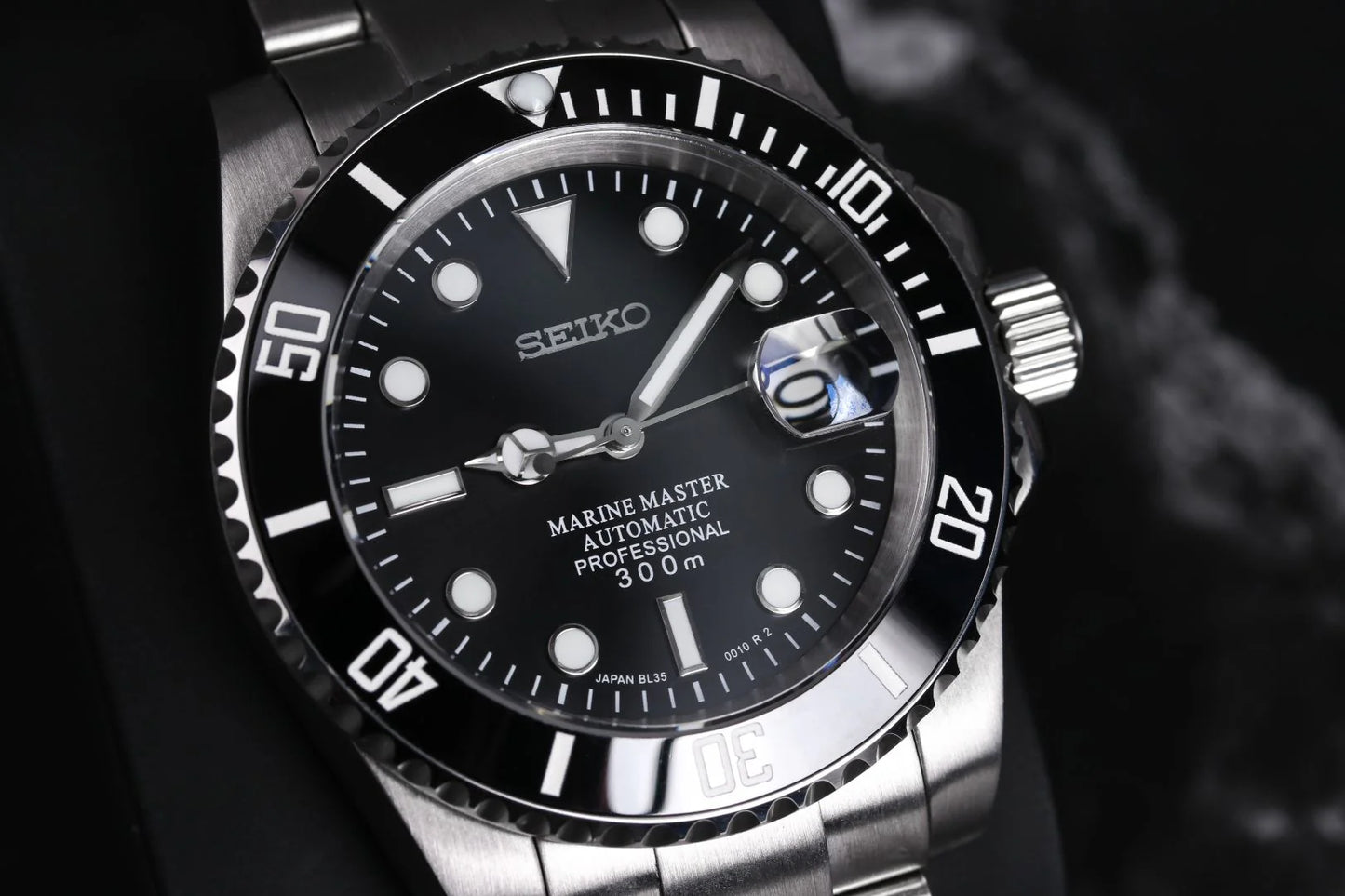 Seiko Marine Master Mod ‘Black Dial’ 40