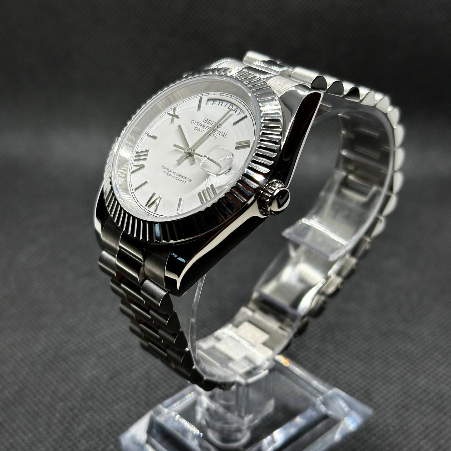 Seiko Day-date mod ‘White Roman Dial’