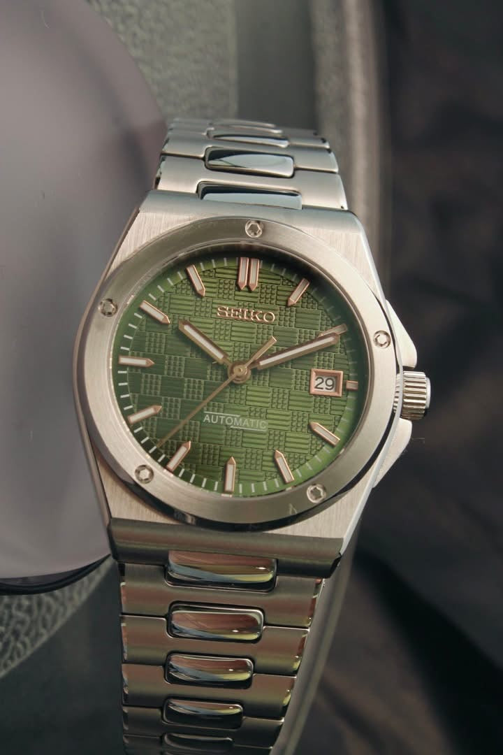 Seiko Ingenieur Mod ‘Green Dial F1’ 39mm