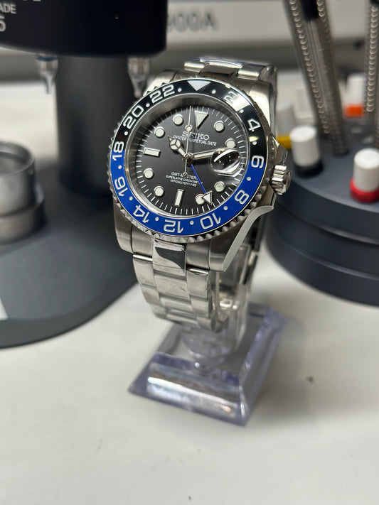 Batman Seiko GMT-Master II 40